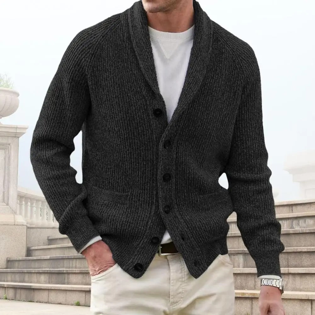 Maxson - Classic Buttoned Cardigan Knit