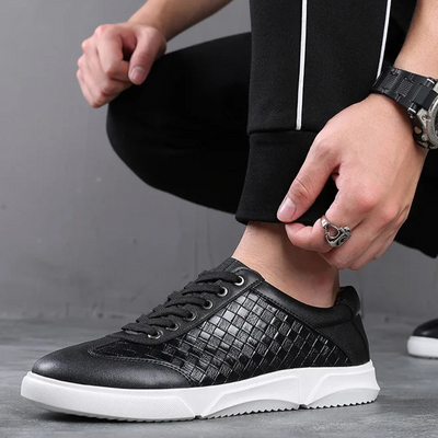 Aztan Sneakers